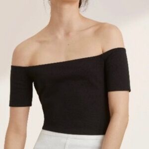 Wilfred Black Off-Shoulder Bayne Crop Top size M